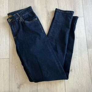 Kut from the Kloth Women's Lucille Skinny Dark Wash Jean Size 2